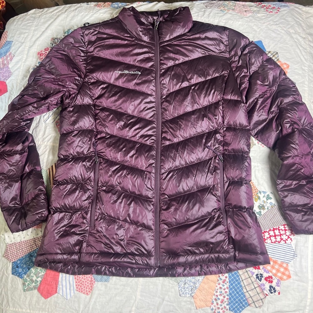 Eddie Bauer Womens Purple Chevron Down Puffer Jacket Metallic‎ Full Zip Size M